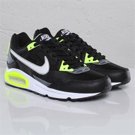 nike air max skyline schwarz gelb|Buy and Sell Nike Air Max 95 Sneakers .